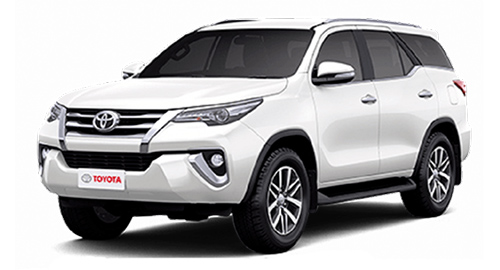 Toyota Fortuner Manual (New model) image gallery