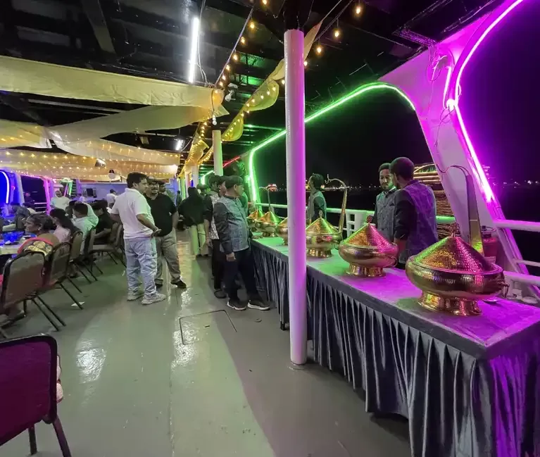 Royal Party Dinner Cruise