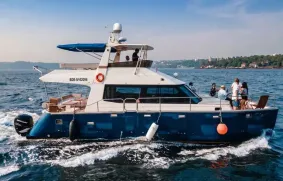 Private Yacht Rent In Goa Tacho Catamaran 1