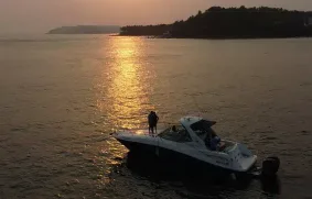 Rent Yacht In Goa VeloraRay 1